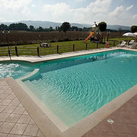 Cerreto Sleeps 5 With Pool And Air Con Apartment Cerreto di Spoleto