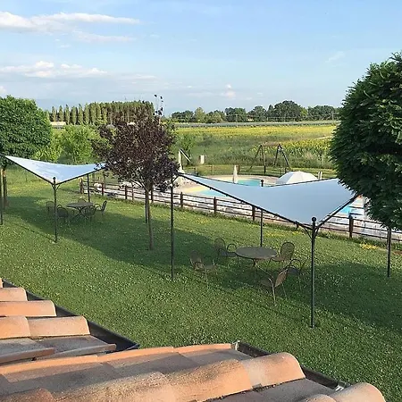 Cerreto Sleeps 5 With Pool And Air Con アパート Cerreto di Spoleto