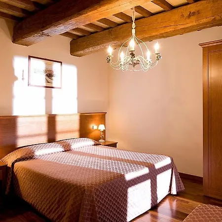 アパート Cerreto Sleeps 5 With Pool And Air Con