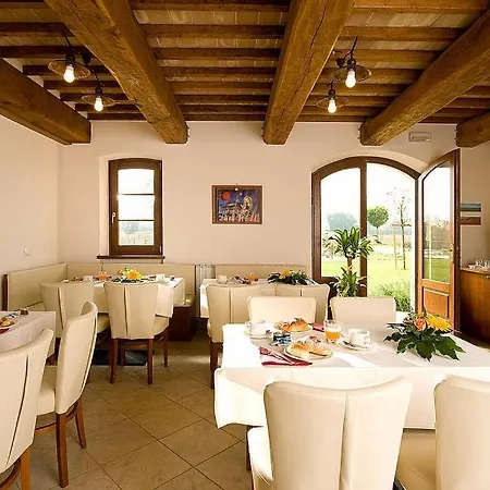Cerreto Sleeps 5 With Pool And Air Con *